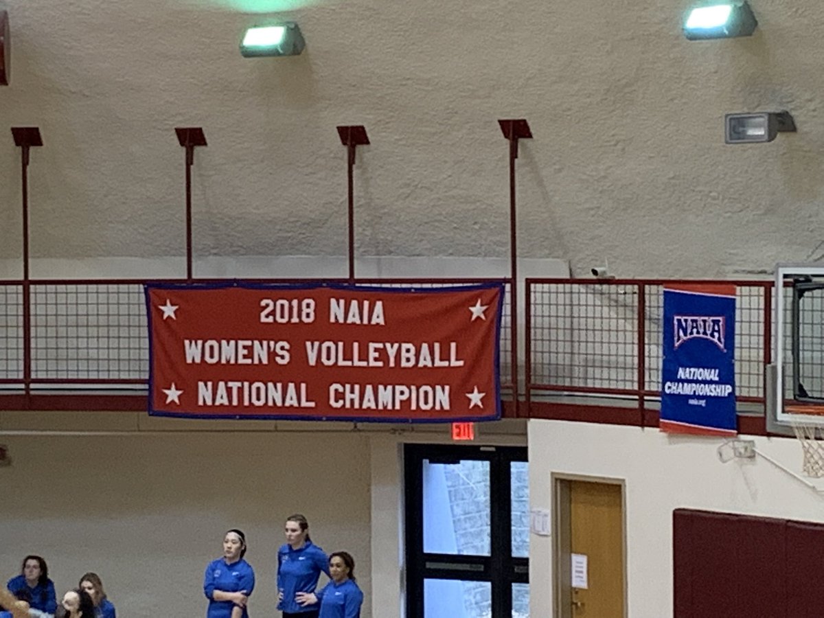 erikbergrud's tweet image. The road to the @NAIA W🏐 National Championship runs through Parkville. #ProtectTheBreck 🏴‍☠️🏐💛❤️
