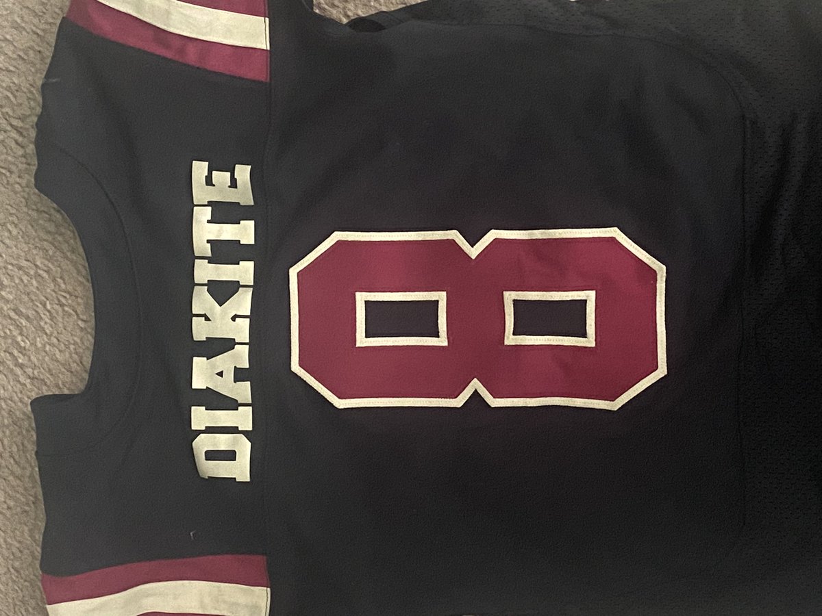 BJ_diakite3's tweet photo. It has been a fun journey these past 4 years , playing and fighting with my brothers. I want to thank the Pinson community , Players , Coaches and everyone who has been there with me through the process . Now it’s time for bigger and better things 🤞🏾❤️
#🎱out https://t.co/24TIfDFAFs