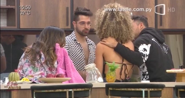 _ladynat's tweet photo. Esos 4 a mi no me gustaaan a mi me encantaaaaaaaan ❤❤❤
#ElPoderDelAmor https://t.co/mW4tAqI7T8