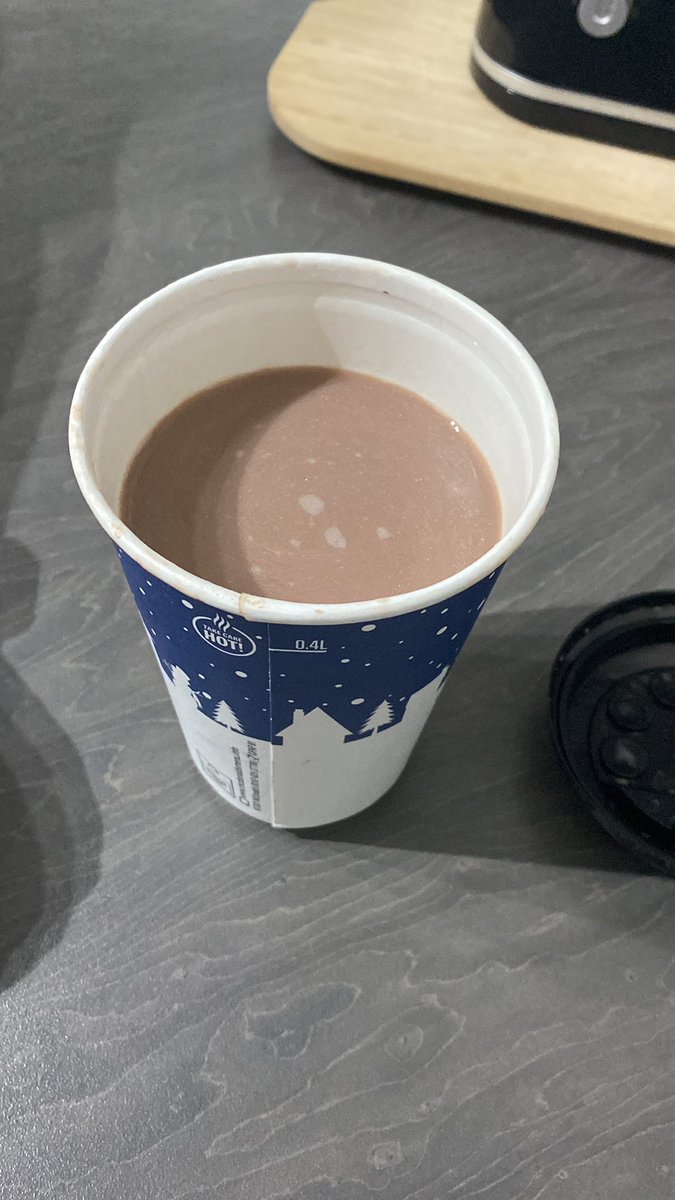 Deluxe hot chocolate 😂😂😂 @McDonaldsUK