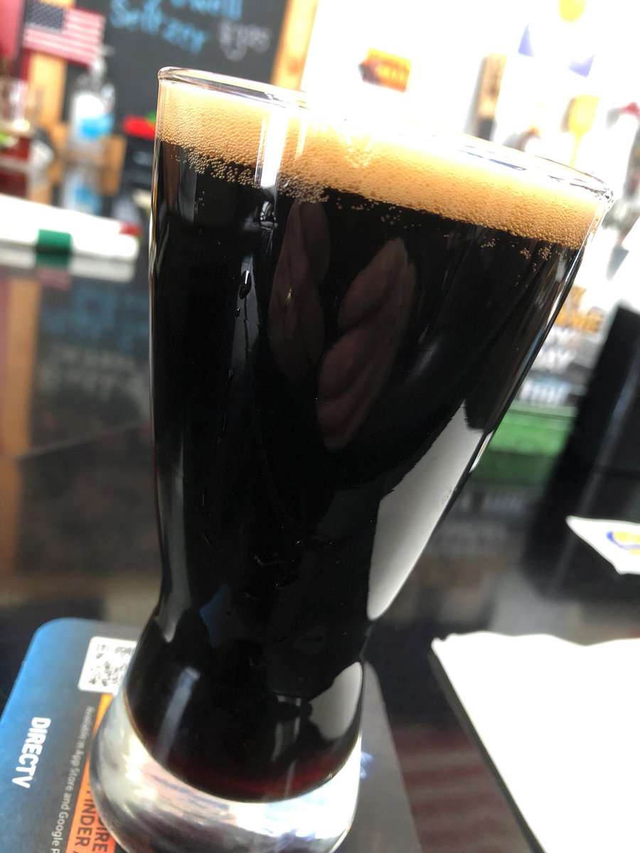 pffmaestro's tweet image. Wow enjoying this bodacious #stout 🍻🔥@mandmstaphouse #madtree #barberton #pintsforksfriends