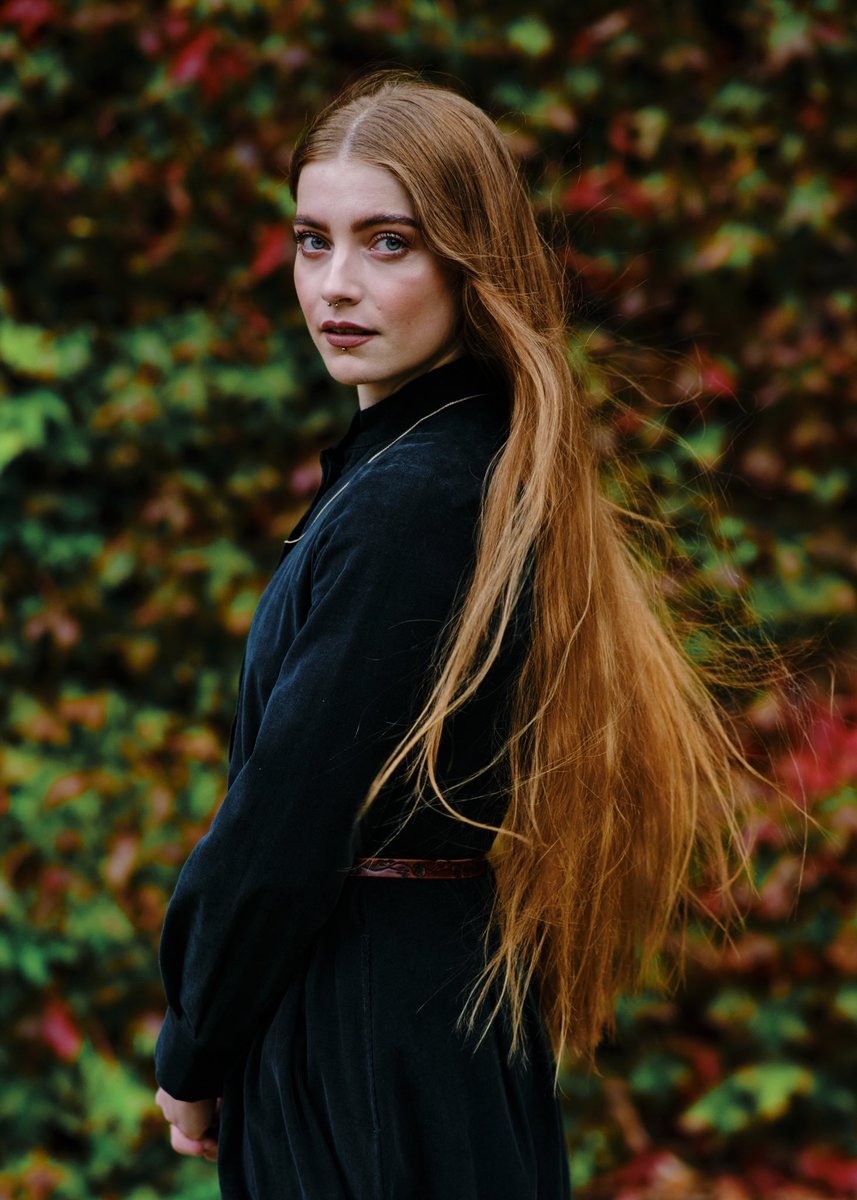 so happy with these portrait shots by the amazingly talented <a href="/markboxphoto/">Mark Box</a> ✨💚