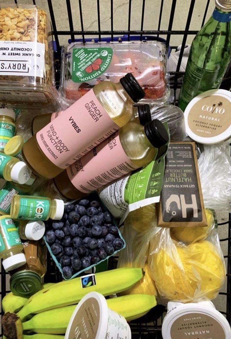 jacqueskinny's tweet photo. just went grocery shopping and i can confirm it’s still my favorite thing to do in the world https://t.co/JOOkdJR77q