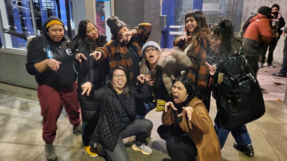 STACKbeezy's tweet photo. about last night ❤️
from 6th st to potrero #bindlestiff https://t.co/vpJJznRwRz