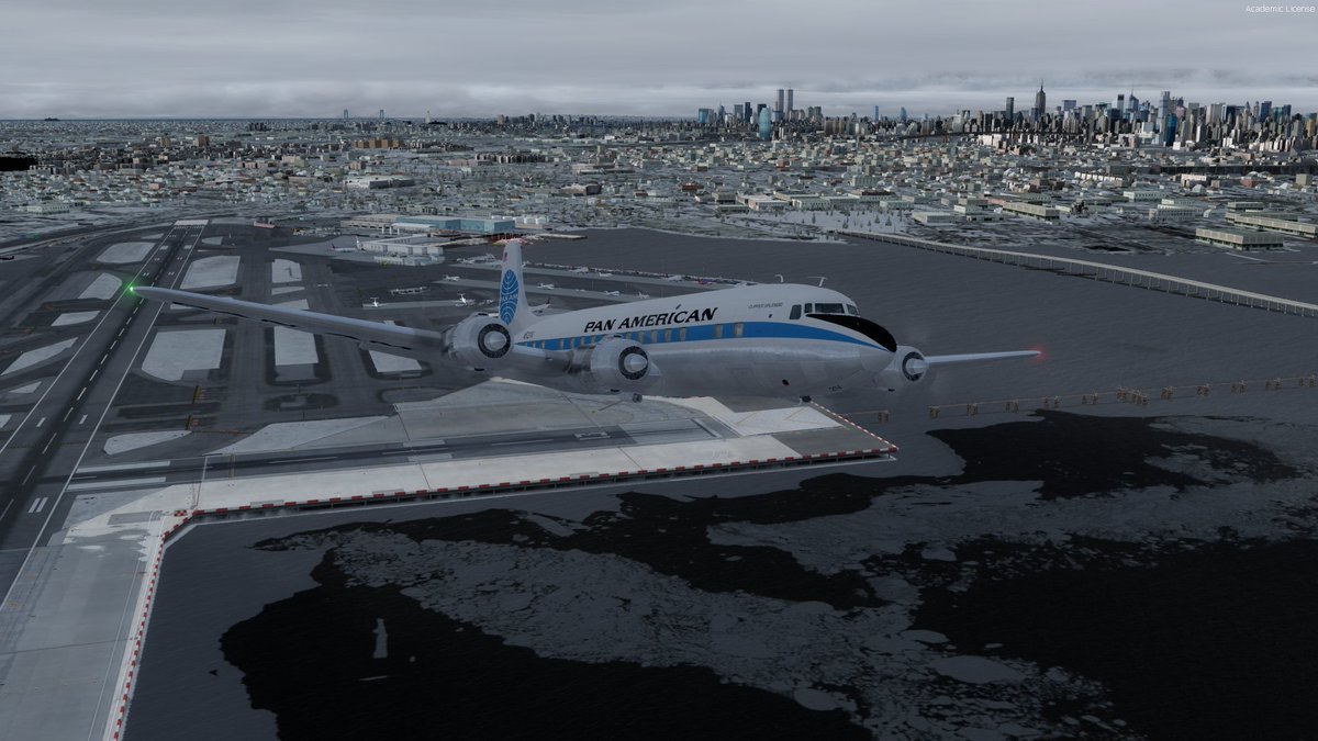 FlightsimMartin's tweet photo. "It's starting to look a lot like christmas!" 🎶 Photos from yesterday's beautiful trip from La Guardia, New York City (KLGA) to Ronald Reagan Airport, Washington D.C. (KDCA) in PMDG's DC-6B (Pan Am Flight 651). https://t.co/EpTJHcTjoo