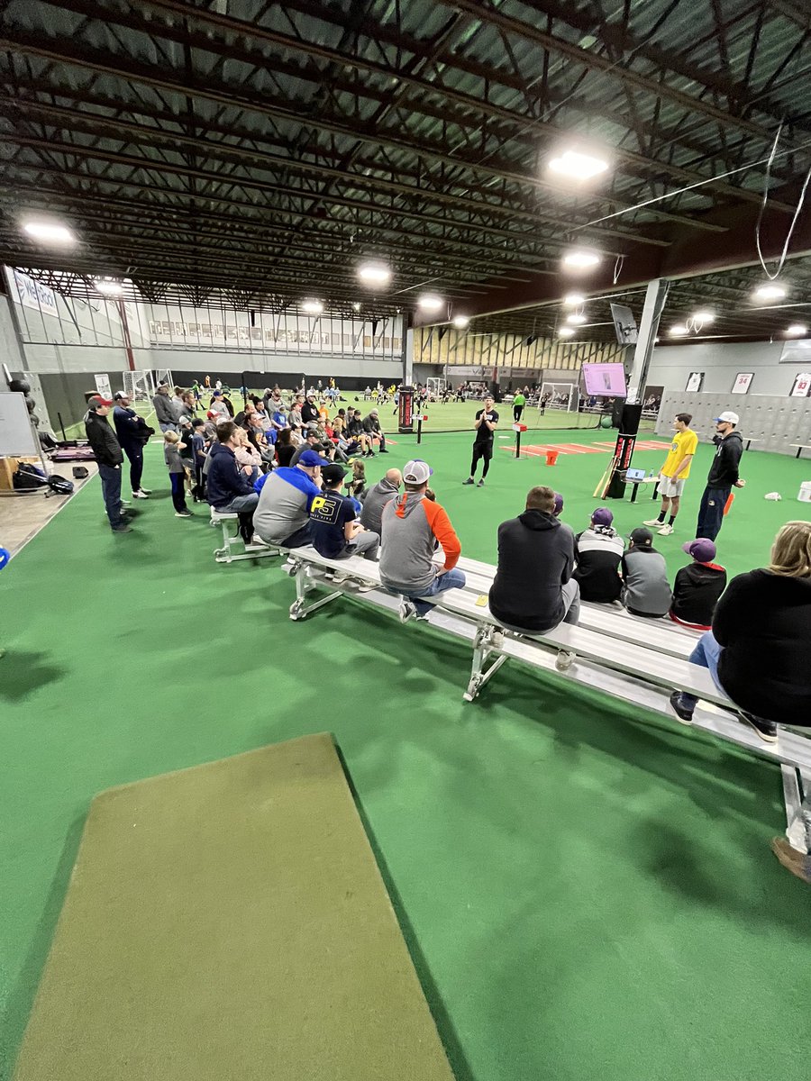 USportsAcad's tweet photo. First camp of the @u_turf Train with Pros series was a success!🙌
A big thank you to Mike McCarthy for coming to the @SCHEELS Batting Cages in the Liberty National Bank Performance Center and sharing his knowledge in our Pitching Clinic!#TrainwithPros⚾️ https://t.co/Hxlh4FBTQu