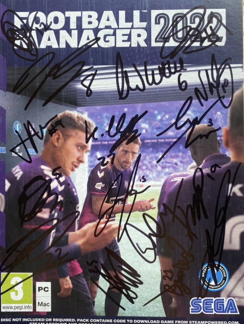 😀 We've won, we're top of the league and we are feeling generous! 

Like and retweet this tweet to be in with a chance of winning a copy of Football Manager 2022, signed by the players. 

#BornToBeFylde #FM2022