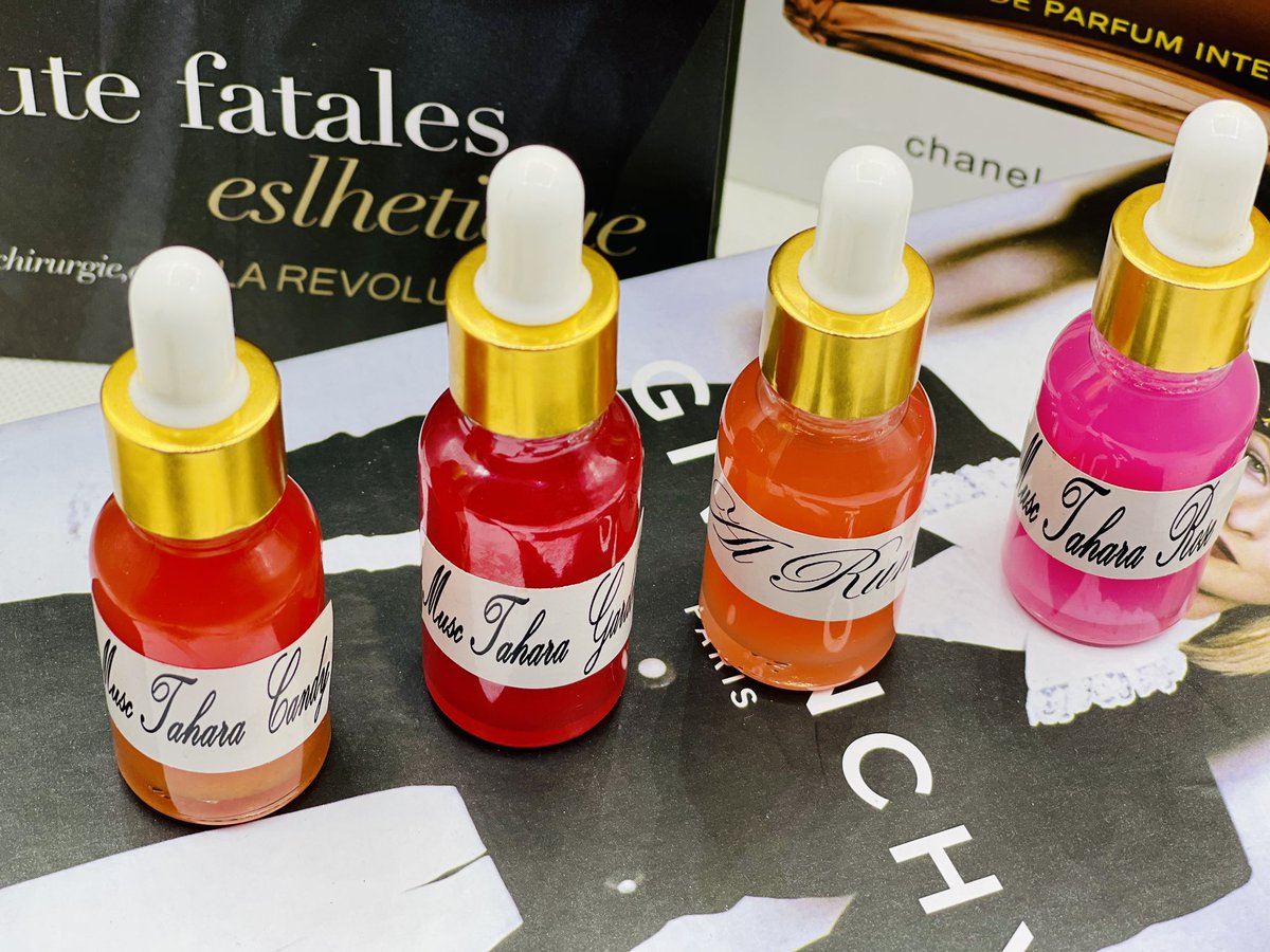 Connaissez vous Le musc tahara (tahara pureté/purification )? C’est un musc qui s’utilise sur les parties intimes. Contrairement au musc solide que l’on connaît bien, le musc tahara est un liquide crémeux de couleur blanche.