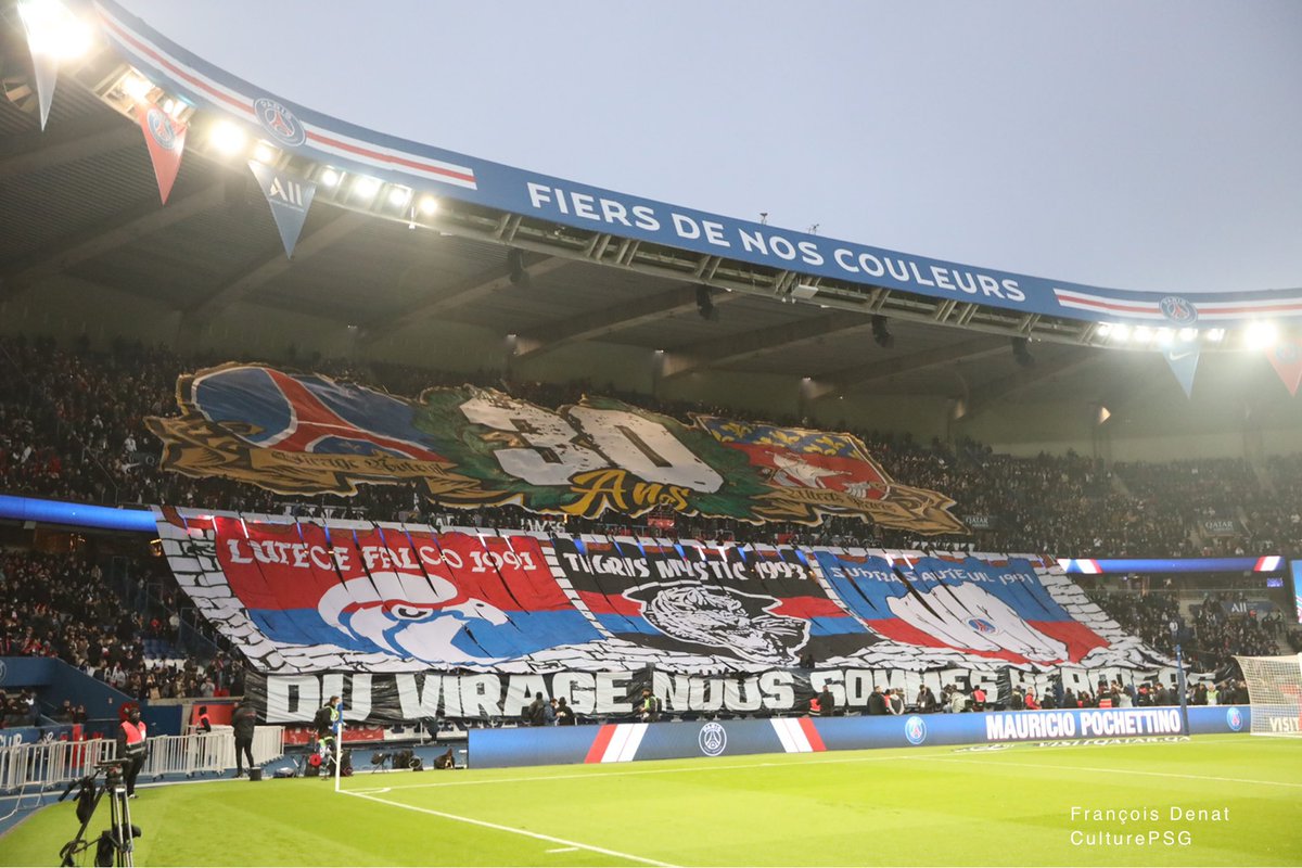 Navhnos_2eme's tweet photo. Soirée mémorable pour un anniversaire titanesque 🔥🧨

XXXVA91

ALLEZ PARIS ! ❤️💙💪🏼 https://t.co/URMGPGj9l9
