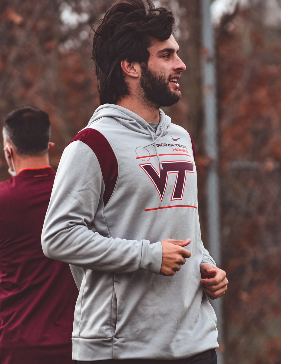HokiesMSoccer's tweet photo. 📍 𝗠𝗼𝗿𝗴𝗮𝗻𝘁𝗼𝘄𝗻 🏔

#Hokies 🦃 https://t.co/vy3XBfWfqH