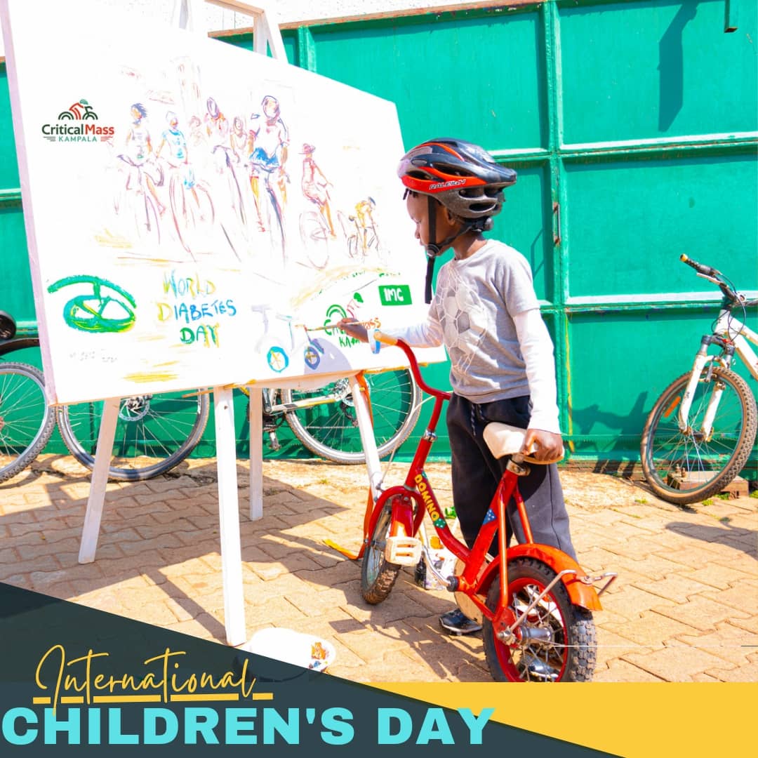 CriticalMassKla's tweet photo. @UNICEF_france @LaTourEiffel @UNICEF @UNICEFenEspanol #ClimateAction
#BuildBackBetter
#StreetsforLife
#BeatAirPollution
#GeoforGood21 https://t.co/k9uZuMnsPo