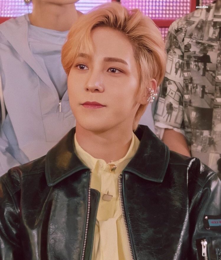 ehyyuka's tweet photo. DAY 18 wtf
!! RT AND REPLY WITH YOUR VOTE !!
( VOTE on the mf website too: https://t.co/rTqcy5vdIG) !!
#MAMAVOTE #ateez #에이티즈 
@ATEEZofficial https://t.co/wE77UvvgBA