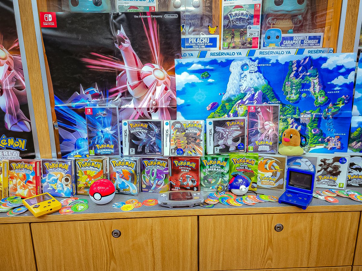 RoberRodri89's tweet photo. ¡El TEAM GAME despega a la velocidad de la luz!
121- Plaza Norte 2 en San Sebastian de los Reyes. @VideojuegosGAME #PokémonEnGame @Ivanjr95 @pedrodiazhellin @RoberRodri89  #Sarai #Jose #Carlos https://t.co/FiuzX0dCjL