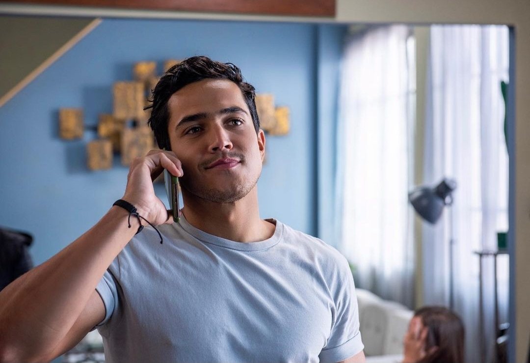 O jovem ator Mario Morán é uma das apostas do produtor Carlos Bardasano na nova versão da novela #LosRicosTambienLloran, peça presente nas novelas Hijas de la Luna, Pasión y Poder e La Doña; Morán viverá Diego e terá seu núcleo centrado na empresa que rege a trama.

📷 Televisa