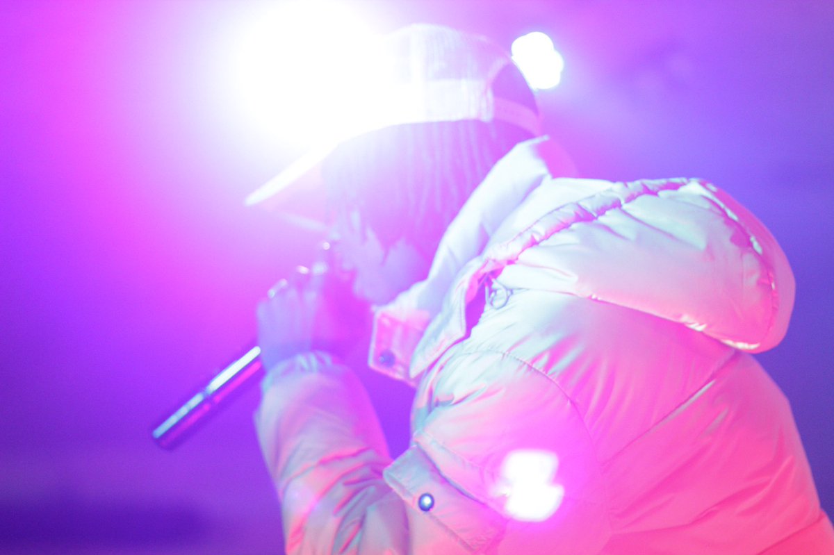 svnthltr's tweet photo. second show in atl, movie shit https://t.co/bYZ6K6gxcm