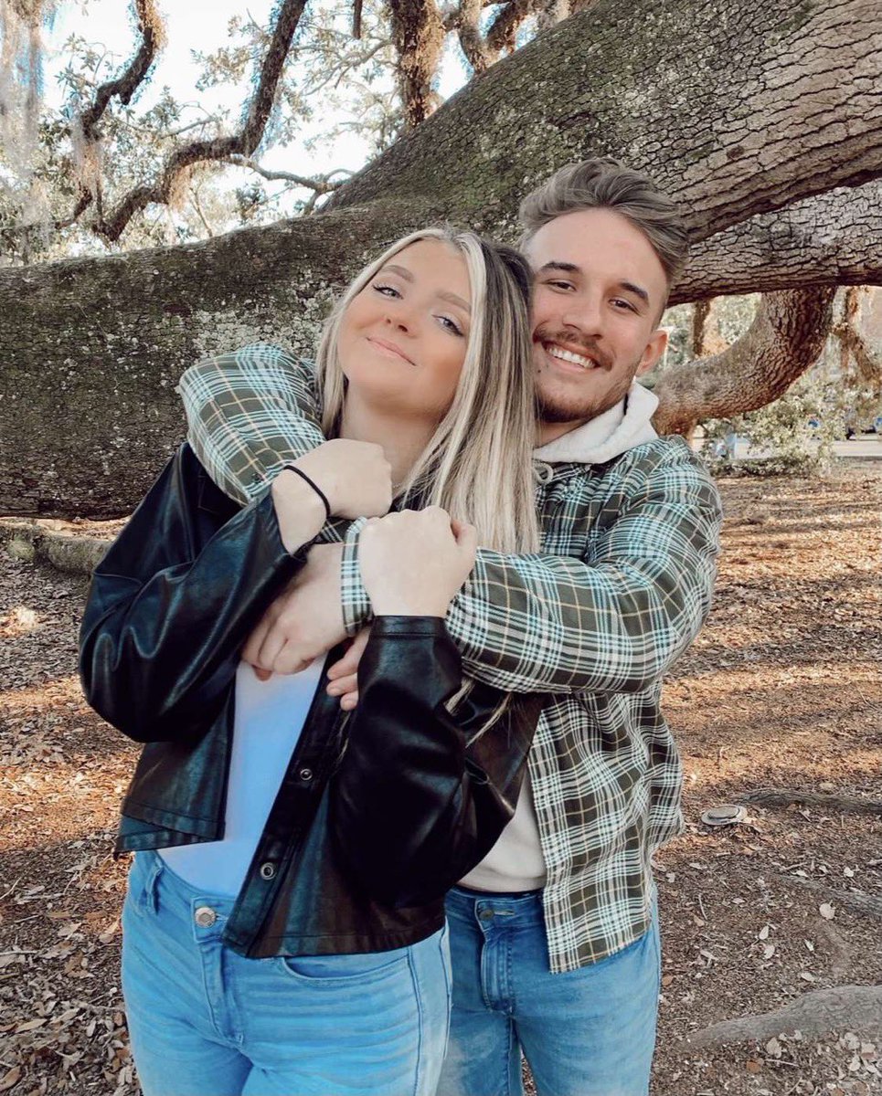 SLUKappaSigma's tweet photo. Today we’d like to wish a special happy birthday to our sweetheart of our Crescent Court, Joi’ Borskey! We hope you have a wonderful day and we cannot wait to celebrate with you tonight. Thank you for everything you have done for our entire chapter. ❤️ https://t.co/PnfoO0xUwF