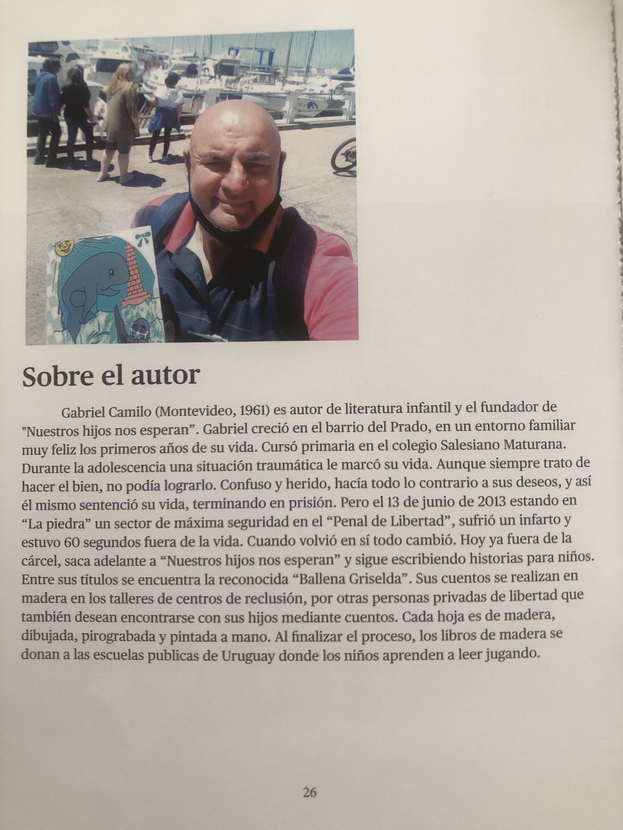 virdelos's tweet photo. Si ven a Gabriel Camilo en las calles de Montevideo, les recomiendo comprar su libro. #gabrielcamilo #elgatojermin https://t.co/1PYW5HIq3e