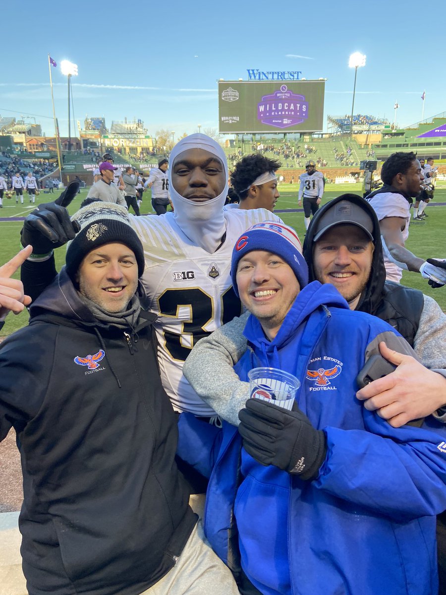 Fly the W flag! <a href="/therealjmoney2x/">Jaylan Alexander</a> #TPW