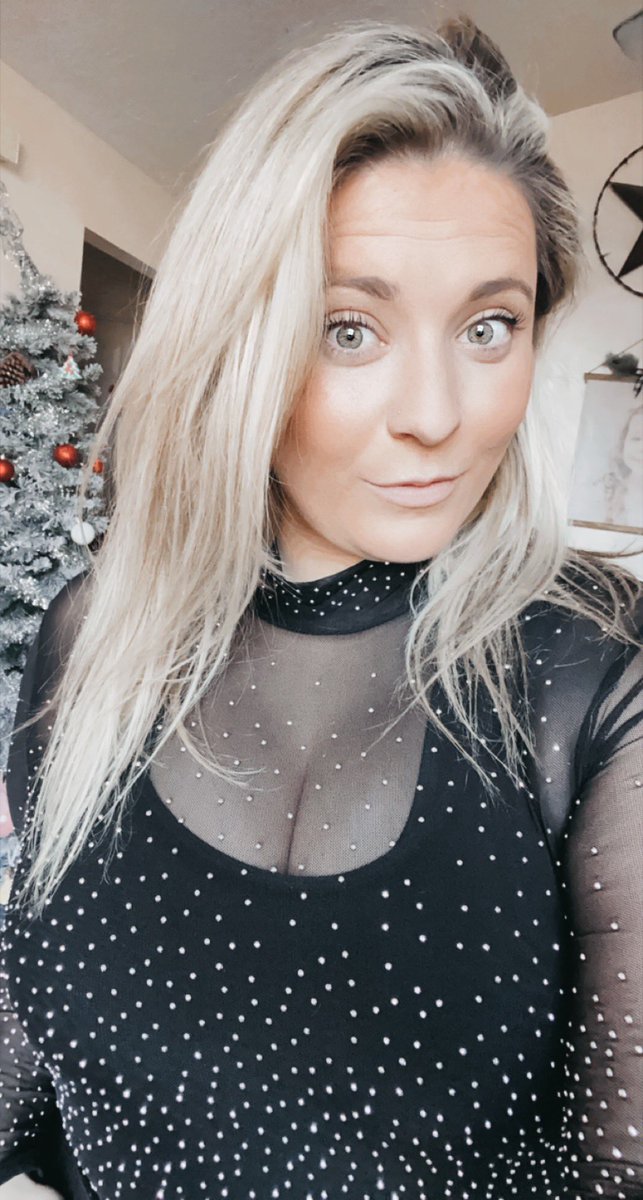 EmilyWall2's tweet image. Had a great time last night at the Honky Tonk Christmas Tour with @CurtisGrimes @davidadambyrnes @Brian_Callihan and @wmmorgan!!!!