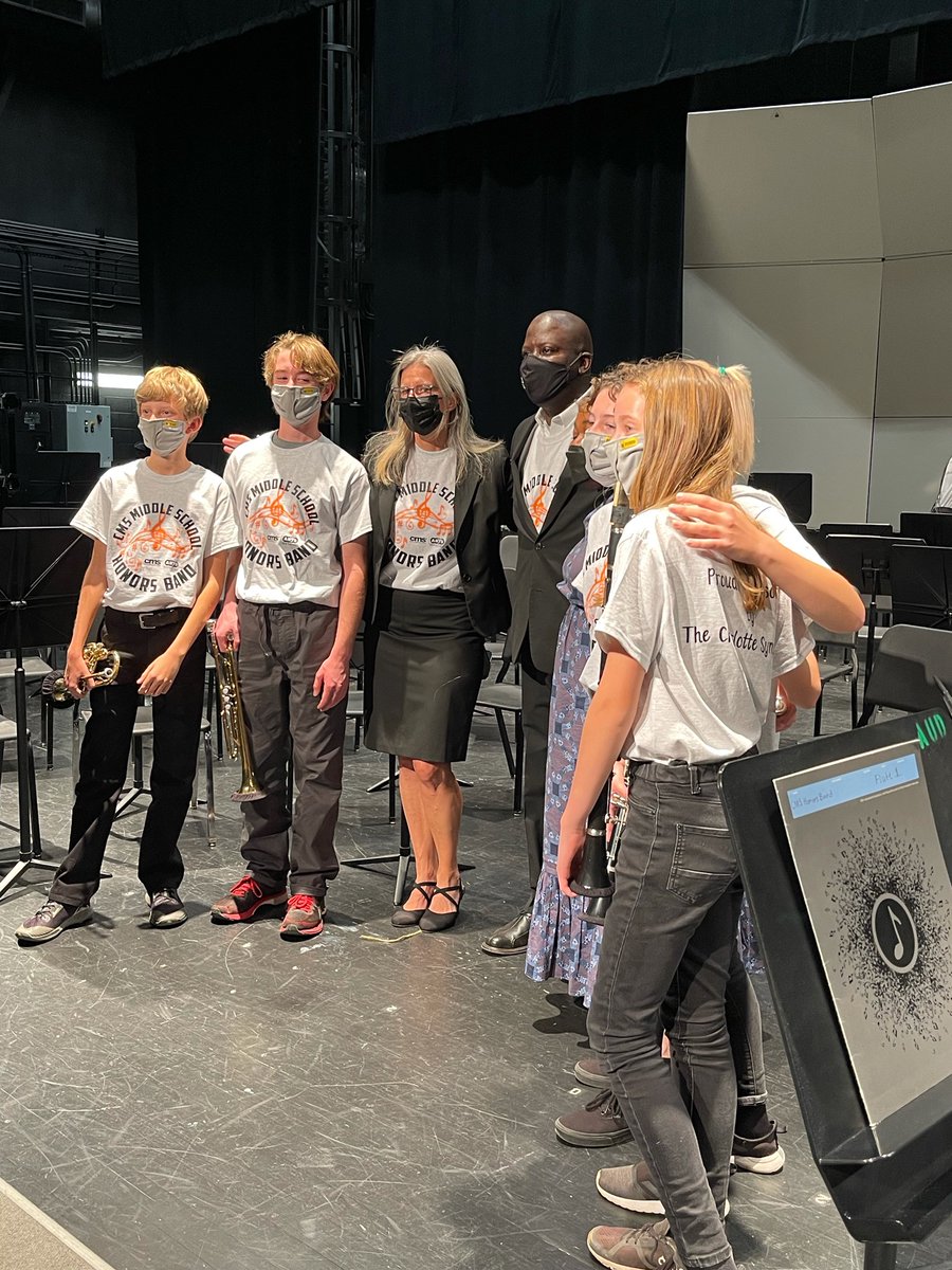 CMSSupt's tweet photo. Honored to participate in today's CMS Middle School Honors Band concert @NWSArts - 25 schools, 104 students. Thanks to Performing Arts Specialist @WindyFullagar, facilitators Ashleigh Cook, Demeka Kimpson, Michael Sanders & @CLTsymphony for making this event possible! #CMSarts https://t.co/j6UKwWMZMb