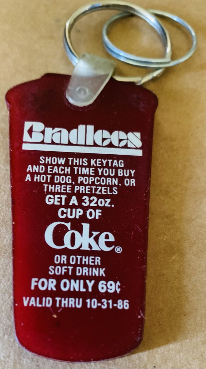 PaulJParmelee's tweet photo. Am I too late? #bradlees #netDE #oldstores https://t.co/jimOvF1x9U