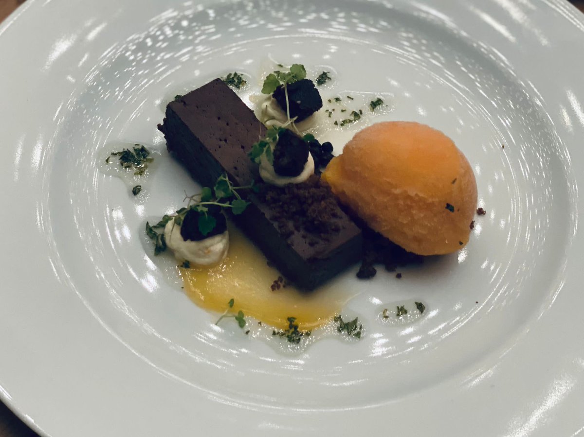 Stuart Leggett (@indiechefsnorth) on Twitter photo Great charity dinner in Rugby on Friday, amazing food and great company #qualitysimpledelicious <a href="/ChartwellsInd/">Chartwells Independent</a> @robkennedy0 <a href="/JamesLarkins1/">James Larkins</a> <a href="/thomasekngston/">Thomas Kingston</a> <a href="/compassgroupuk/">Compass Group UK & I</a> Great charity dinner in Rugby on Friday, amazing food and great company #qualitysimpledelicious <a href="/ChartwellsInd/">Chartwells Independent</a> @robkennedy0 <a href="/JamesLarkins1/">James Larkins</a> <a href="/thomasekngston/">Thomas Kingston</a> <a href="/compassgroupuk/">Compass Group UK & I</a>