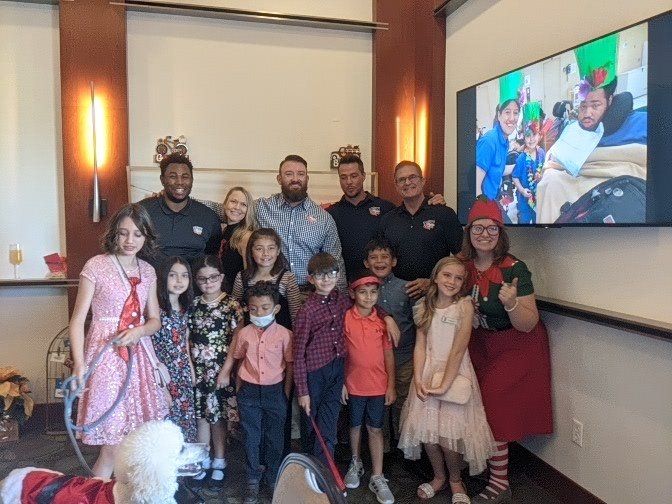 Having a great time with Angel Light Academy at The 2021 Christmas Gratitude Luncheon!