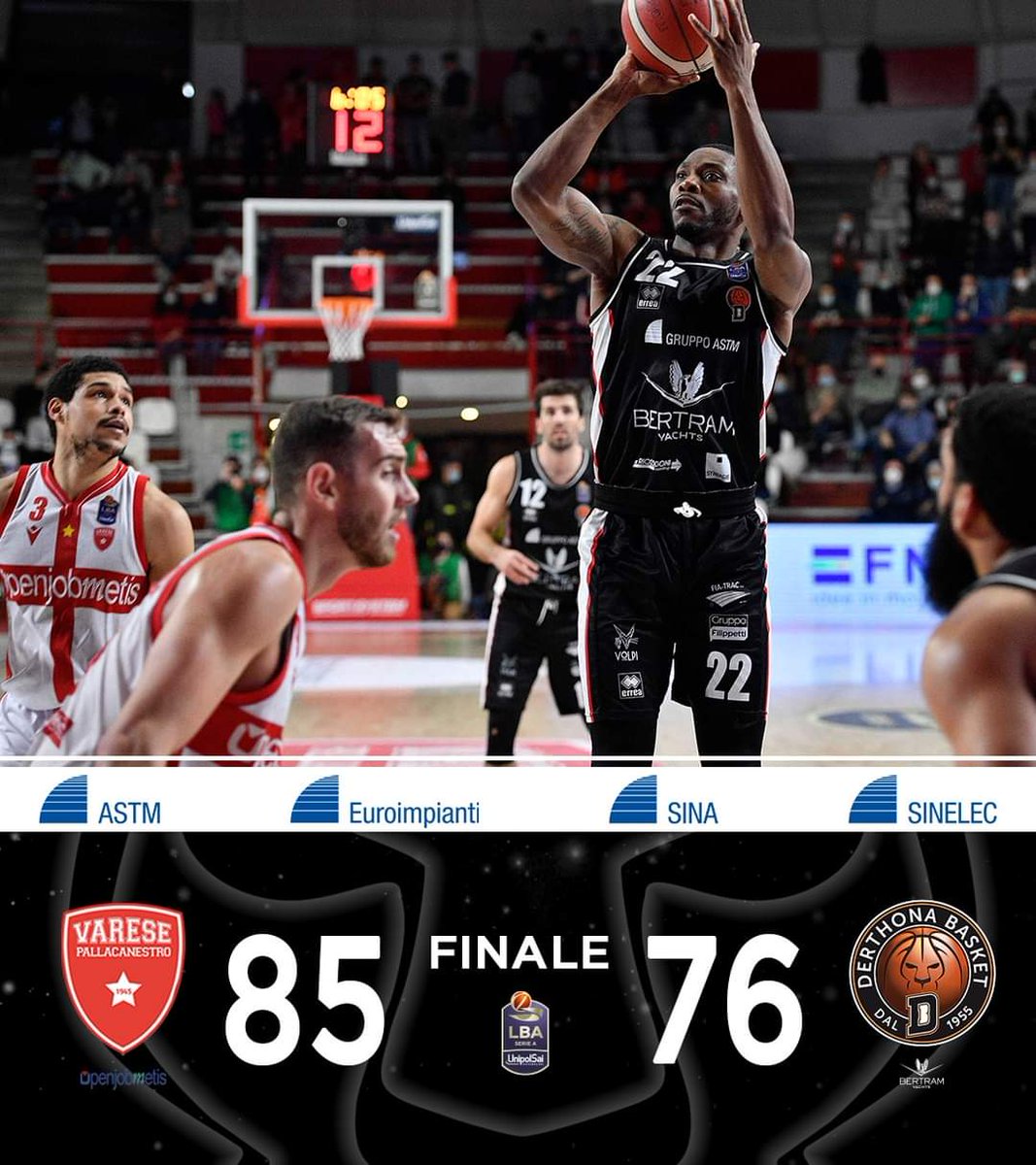 supportersmagaz's tweet image. La @PallVarese gioca una partita grintosa, 43-38 al riposo lungo, batte @DerthonaBasket e conquista la seconda vittoria consecutiva in @LegaBasketA. Domani il racconto della partita a firma di @DamianoFranz #VarTor #NoiSiamoVarese #TuttoUnAltroSport #GoDerthona