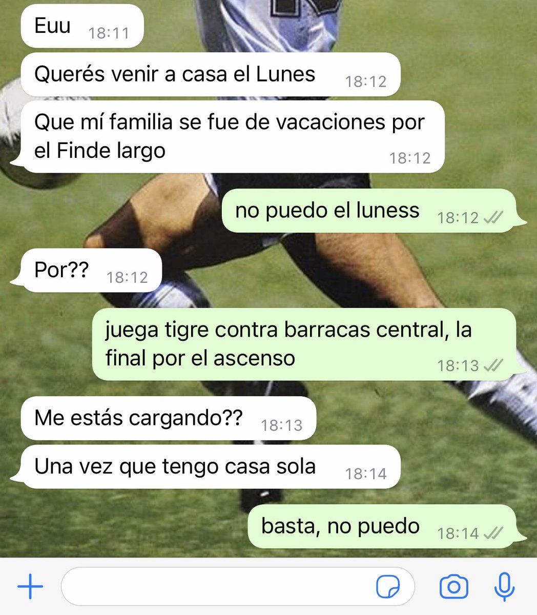 tallabaja_'s tweet photo. Prioridades son prioridades https://t.co/Qkhvpw1YcE