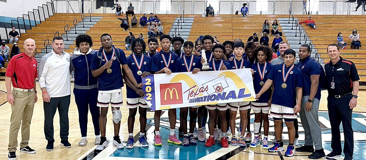 dulleshoops's tweet photo. Brought home some hardware….Bronze championship!
Thank you to @TXInvitational for the hospitality and opportunity to compete in a great tournament #Ethos 
@DHS_Vikings https://t.co/xaCfCfSzLq