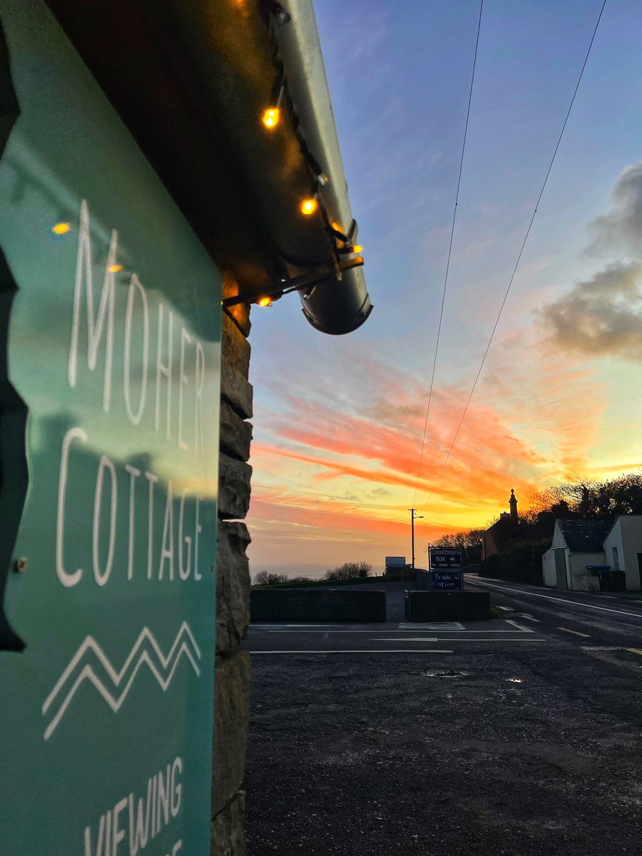 Moher Cottage tweet media