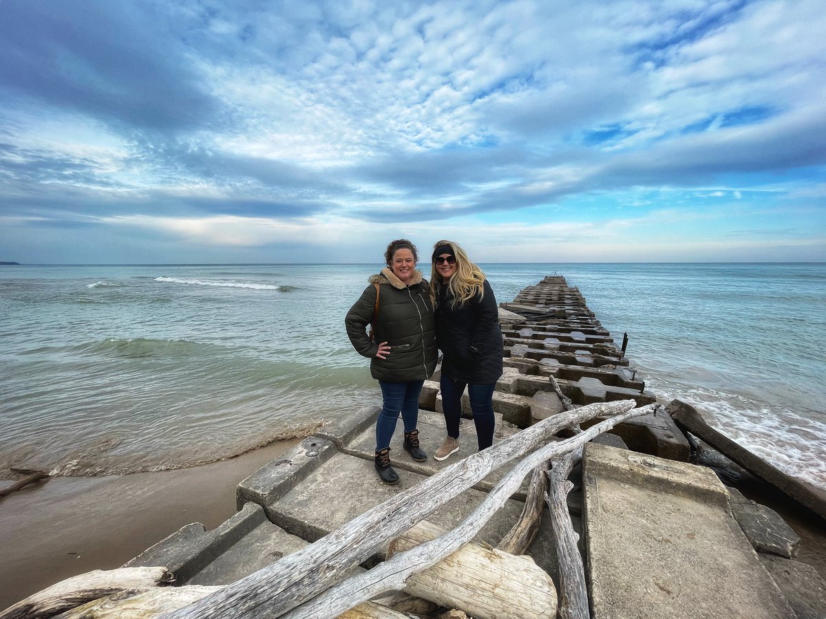 fblapc's tweet photo. Break time at the beach….Atwater Park, Lake Michigan. https://t.co/Ds76rgCKmy