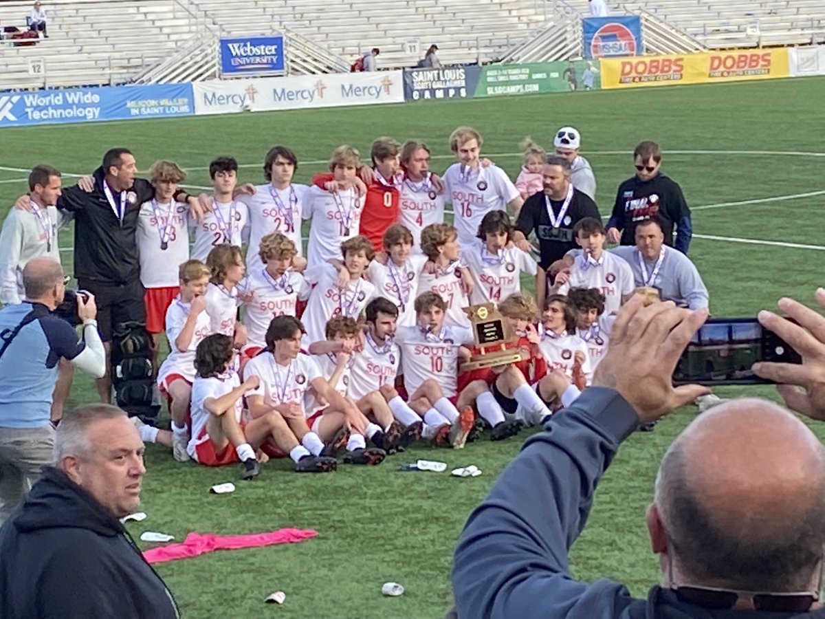 BrettBaum04's tweet photo. FZS State Champs!!!! https://t.co/lxfOFSxRLj