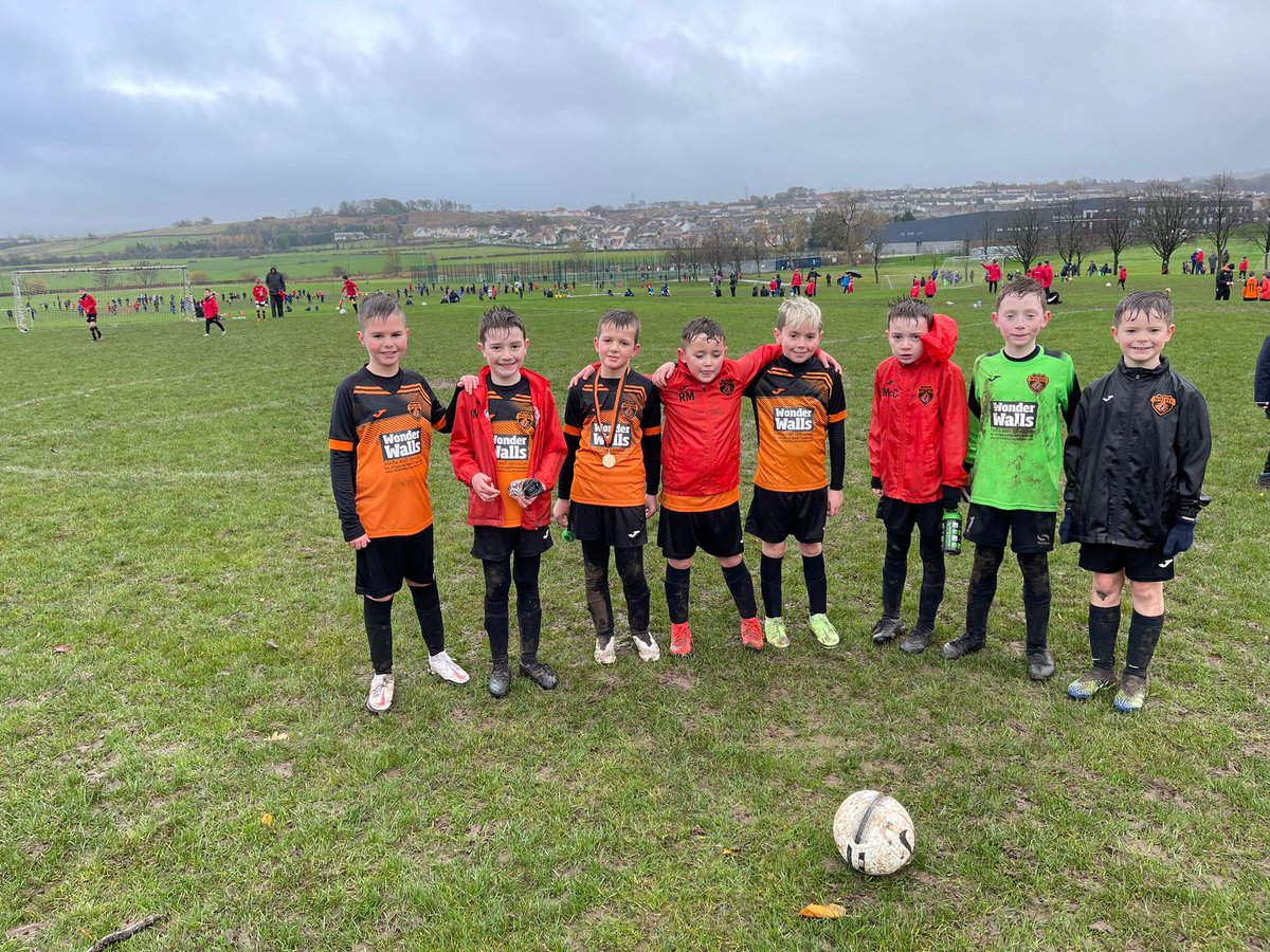 Whitacres Wolves 2012 tweet media