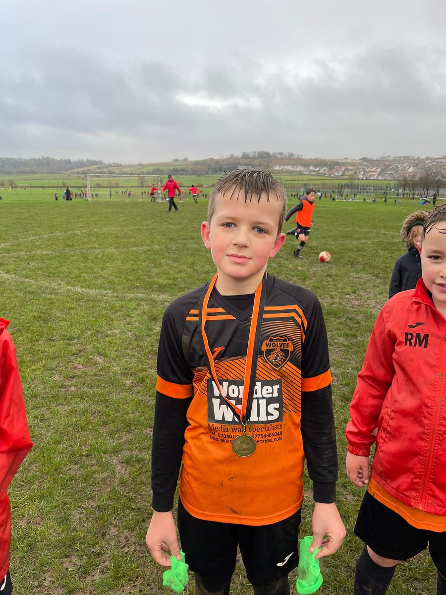 Whitacres Wolves 2012 tweet media