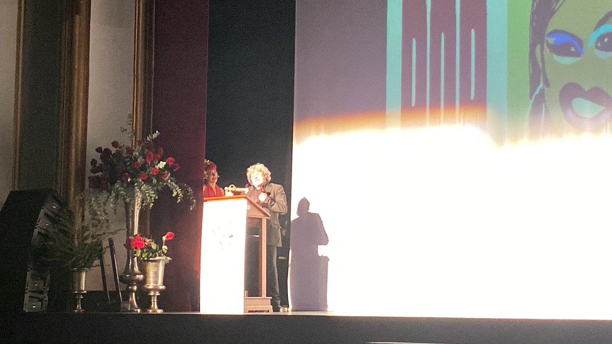 El #PremioPopEye ‘Al Periodismo’ es para el gran #JulioRuiz, que recientemente celebraba los 50 años de #DiscoGrande 👏🏻🖤