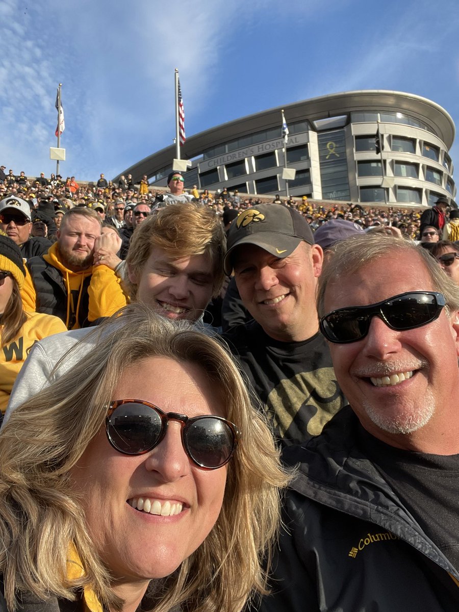DaLayne's tweet image. #FightForIowa !
