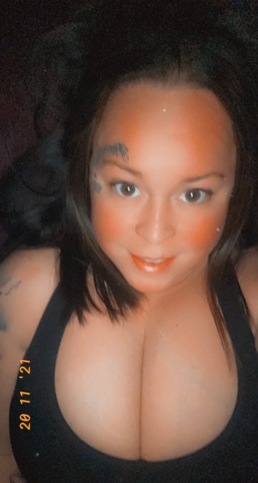 Just laying around https://t.co/Yuu6cDDDoi<a href="/tag/mvsales"class="tags"><span>#mvsales</span></a>