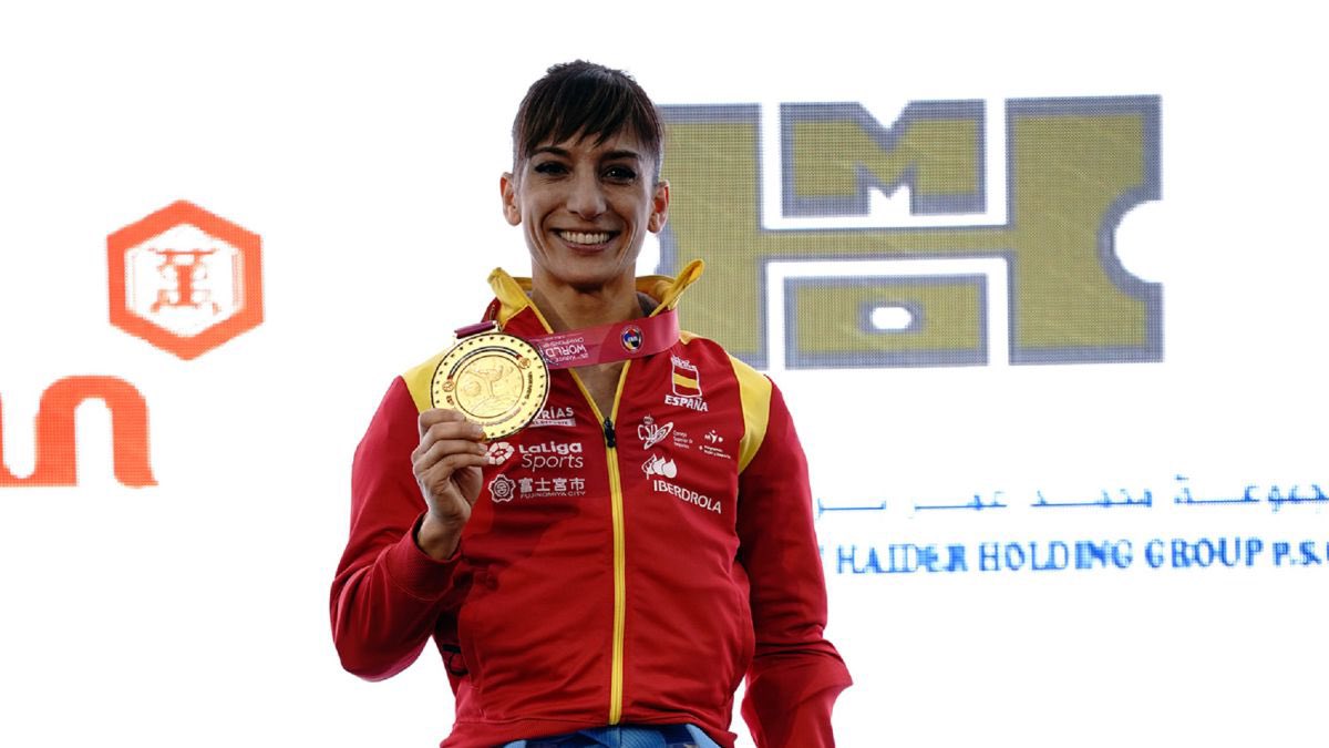 Simplemente impresionante. 
<a href="/sandrasankarate/">Sandra Sánchez</a> 
🥇 The number One