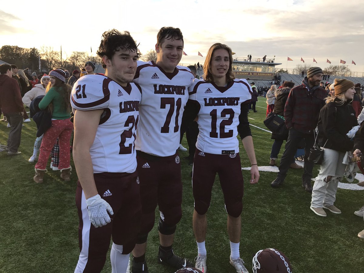 PorterSup205's tweet photo. Victory looks like…. The values and goals. @porterpatrol00 @LTHSfootball @lthsathletics https://t.co/WUt9tlSpUK
