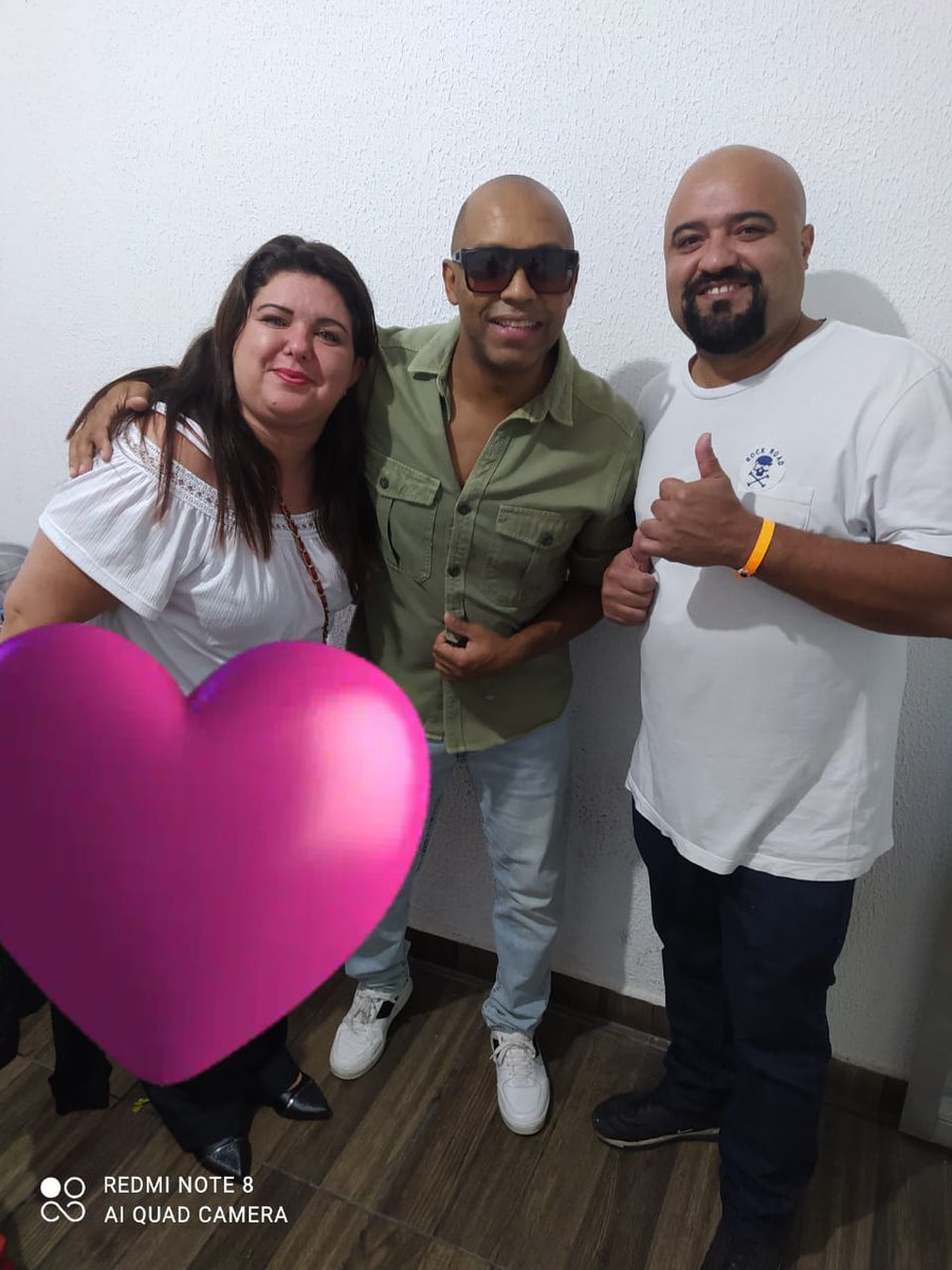 MSoniaSol's tweet image. Show sensacional do cantor @salgadinhomusic 
Humildade, carisma, Show incrível 
Amei real
Gratidão 🙏
#quintaldaatipa