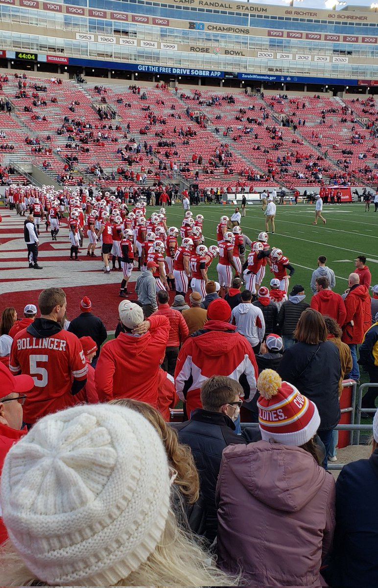 AnnSteffen's tweet photo. This is a perfect day for me! Go Badgers! 
#hardfoughtvictory
#thanksbrothers
#GoBadgers https://t.co/DOpc9D7tpy