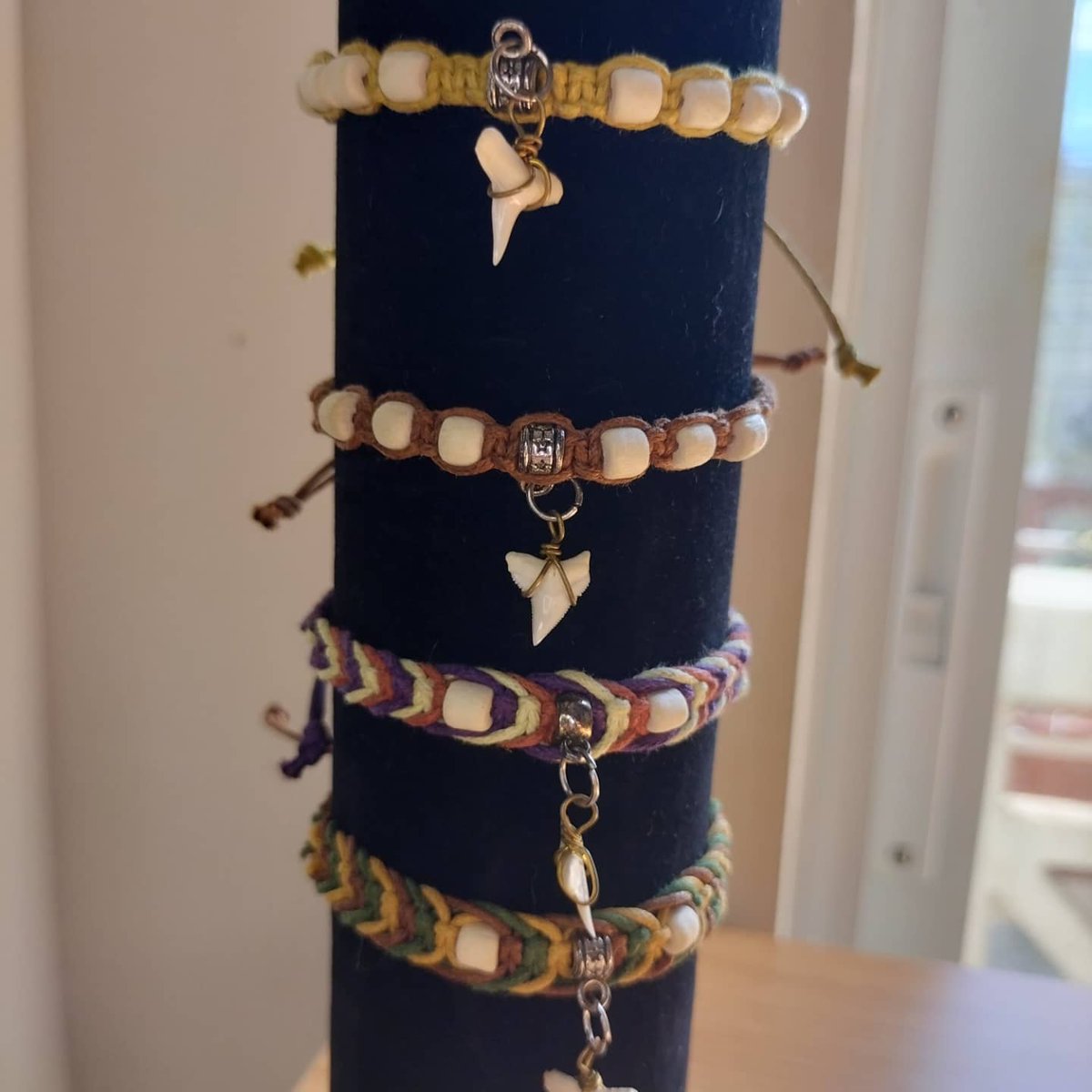 shellworksph's tweet photo. Bracelets! We supply puka shell, cowrie shell, macrame with shark tooth and other beach accessories.

#shellcraft #handmade #handicrafts #fashionaccessories #supportlocal #shellworks #pukashells #cowrieshells #beachaccessories https://t.co/Pl2rqBuGZI