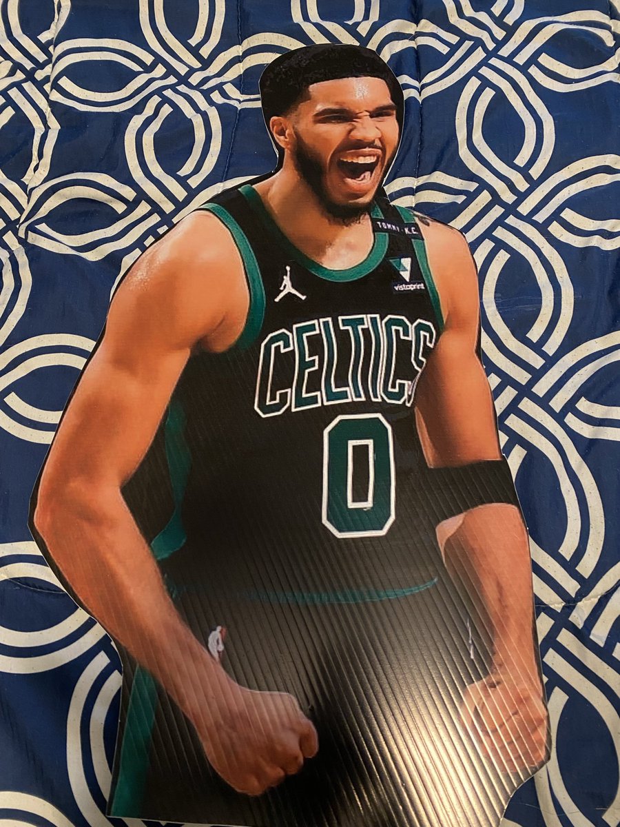 Junior_casarez's tweet photo. 6 More days for @celtics game at San Antonio! @smart_MS3 @FCHWPO @jaytatum0 https://t.co/e9ibhcsWfy
