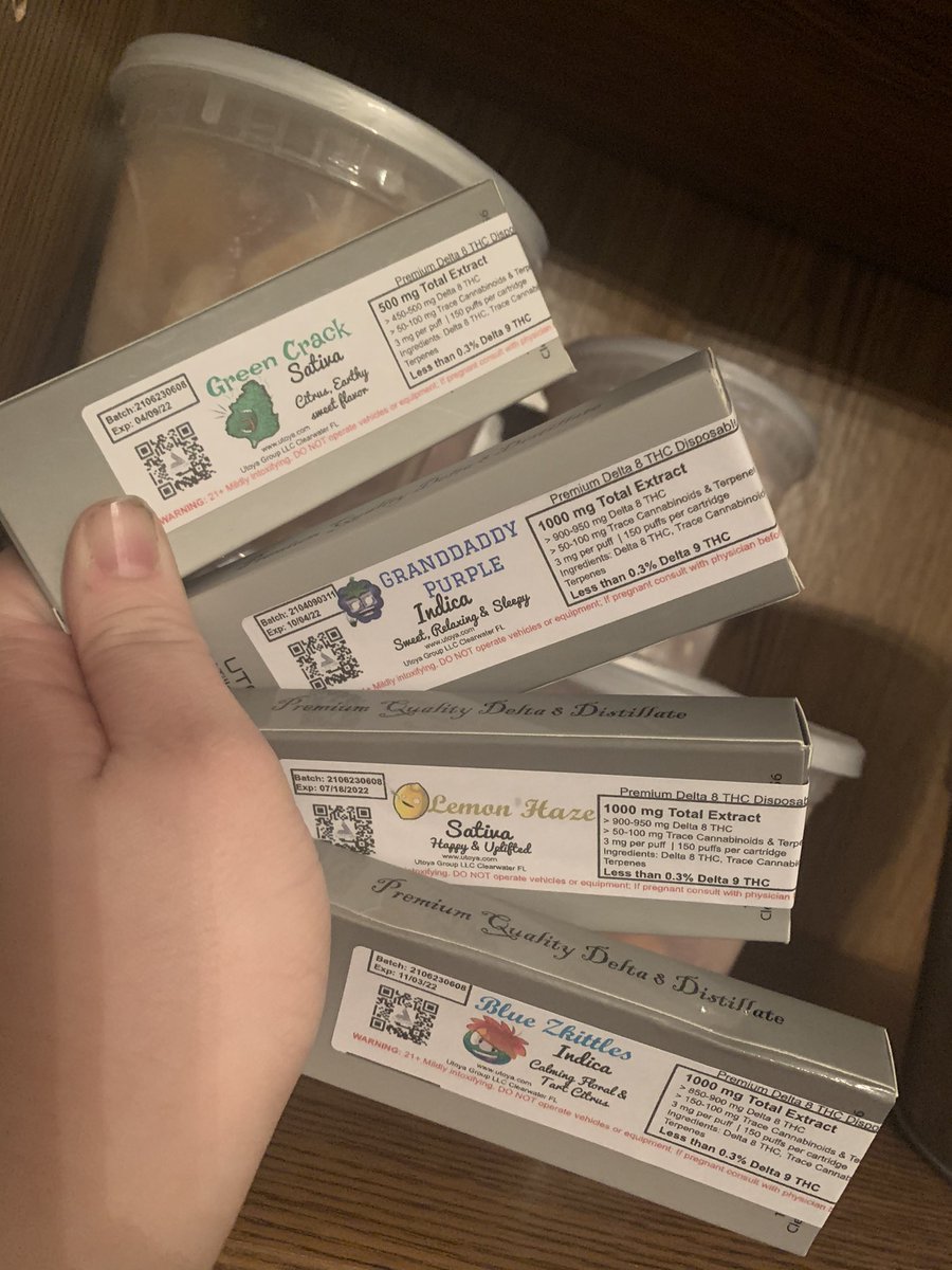 ggrcannabis's tweet photo. Our disposables are back in stock! Full 1 gram disposables available now for order, and in shop! Denton! We offer local delivery till midnight every night! #greengoddessrevival #cannavan #weedwagon #delta8 #delta8texas https://t.co/2LLugx9jIc