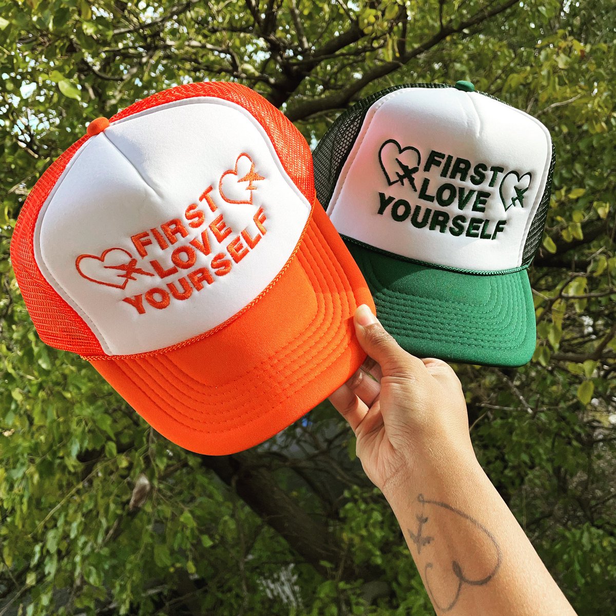 official_dfly's tweet photo. Trucker Hats Available Now 🔥🧢 https://t.co/0Rje47S9oh
