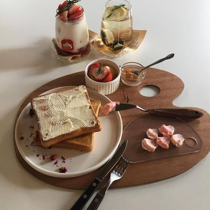 английская кухня. традиционный английский завтрак. великобританский завтрак. завтрак. бритиш брекфаст.