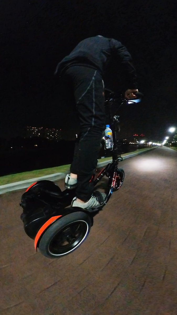 MoverFan's tweet photo. いろんなカットテスト#1
#MeMover
#insta360onex2 https://t.co/yWmsNZ7ZP1