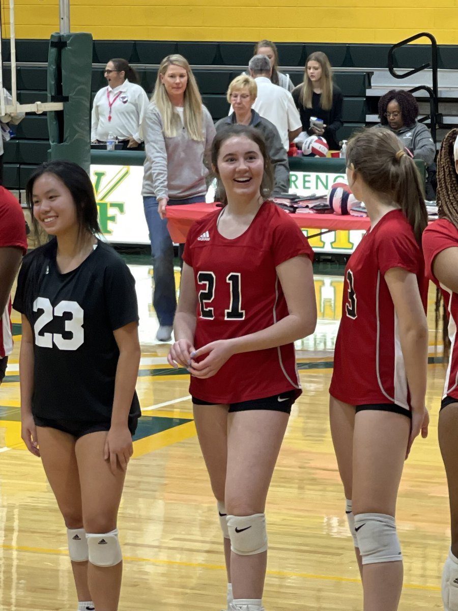 RH Volleyball tweet media
