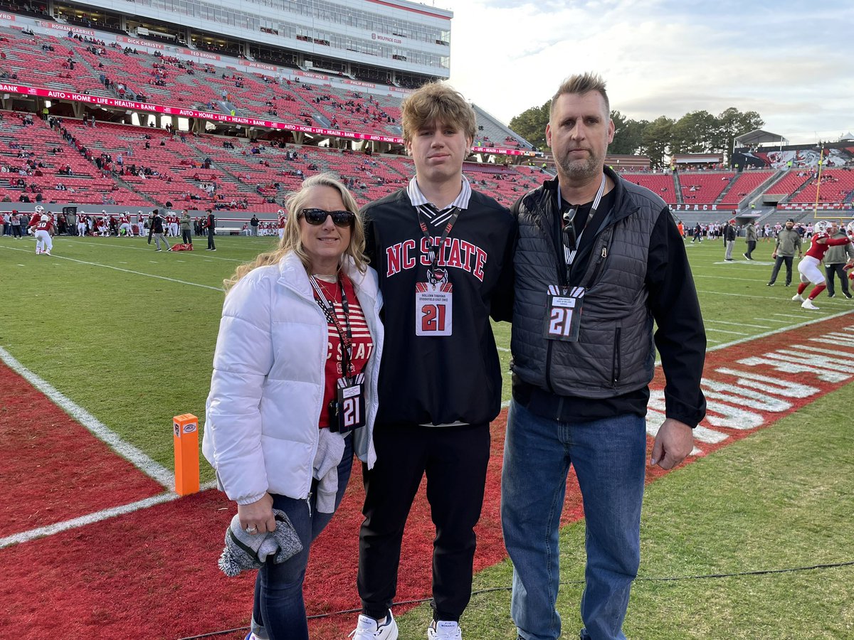 Unofficial visit @ NC State! 🔴⚪️